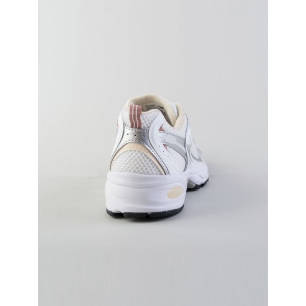 NEW BALANCE  CHUNKY SNEAKERS MR530SGA WHITE ΓΥΝΑΙΚΕΙΑ LIFESTYLE 